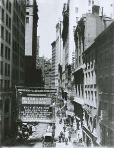 Taft and Sherman Banner on Maiden Lane, New York City, 1908 by G.P. Hall und Sohn