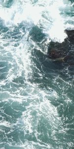 Crashing Ocean Waves