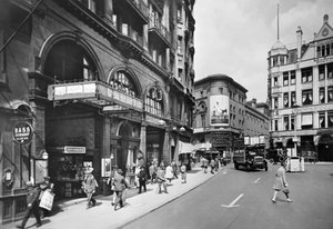Piccadilly Circus Station, Haymarket entrance, Westminster, London by George Davison Reid