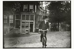 Cyclist on the Keizersgracht in Amsterdam by George Hendrik Breitner