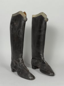 Boots, 3rd von Zieten Hussars, Worn by HRH The Duke of Connaught, pre-1914 by German School