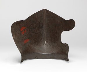 Reinforcing bevor, for use in the tourney, with etched decoration