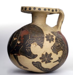 Corinthian black-figure spherical aryballos depicting animals, Middle Corinthian Period (600-575 BC)