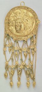 Pendant with the head of Athena Parthenos by Greek School