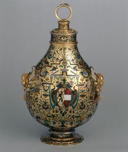 Flask in enameled gold decorated with grotesque figures and the coat of arms of the archbishop of Salzburg Wolf Dietrich von Raitenau by Hans Karl