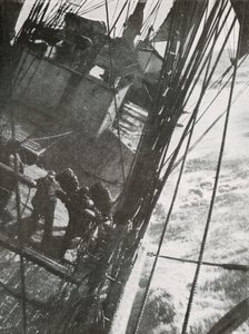 Manning the Pumps by Herbert Ponting