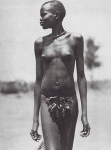 Djur Girl, Sudan