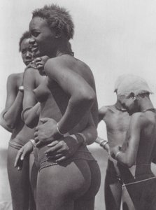 Africa: Nuer Girls and Children