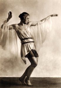 Valeria Kratina / Photo Postcard