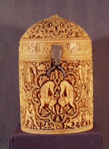 Pyx with a Relief Depicting the Pleasures of Courtly Life, Inscribed with the Name Al-Mughira, Son of the Caliph Abd-al-Rahman III, Umayyad Period, from Cordoba, 968 AD by Islamic School