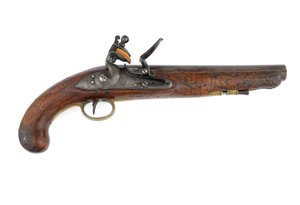 Pattern 1796 flintlock pistol for heavy dragoons, variation with ramrod pipe and Ordnance pattern lock, c.1800