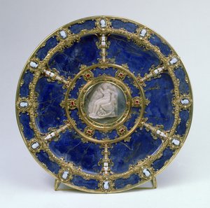 Plate with a Cameo depicting Leda and the Swan by Italian School