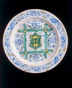 Plate with the Rampant Lion, Cafaggiolo manufacture