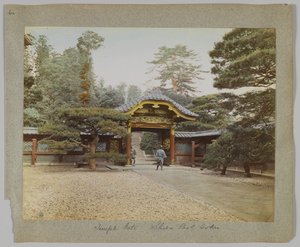 Temple Gate, Shiba Park, Tokyo, Japan