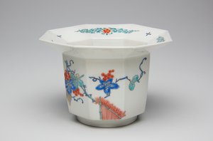 Cup, late 17th-early 18th century