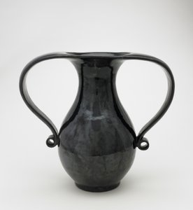 Kyoto or Seto ware vase in 