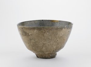 Tea bowl in the shape of a Korean Ido tea bowl, Edo period, 18th-19th century