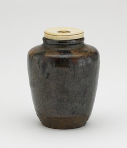 Tea caddy, katatsuki type, Seto, Edo period by Japanese School