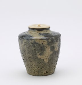Tea caddy with faceted sides, katatsuki type, Edo period, late 18th-19th century by Japanese School