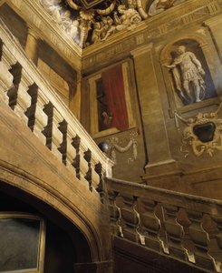 Baroque architecture: staircase painted in trompe l
