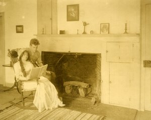 Malcolm Stewart Boylan and his mother He is one of the 9 important title writers of Hollywood