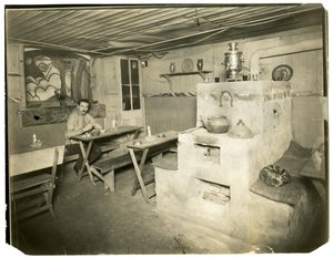 The Isba Tea Room on 4th St Sachia - now a famous photographer in Europe Russian Tea Room, Greenwich Village, New York, USA, c.1905-40