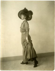 Model in feathered hat, c.1905-18 by Jessie Tarbox Beals