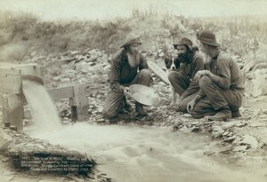 Washing and panning gold, Rockerville, 1889