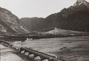 Album "Meine weltkriegs - Erinnerungen South-West Front (Carinthia, Italy, South Tyrol) 31/03/1915-12/11/1918 - Josef Zohles Wien": bridge on Tagliamento