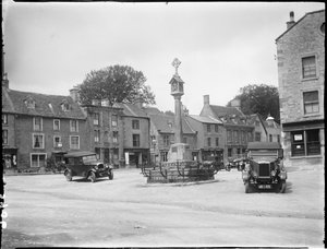 Market Square, Stow-On-The-Wold, Cotswold, Gloucestershire, 09 May 1928 - 23 May 1928
