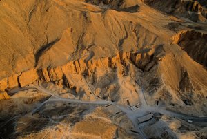 Valley of the Gates of the Kings by Kenneth Garrett