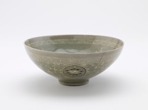 Bowl, First Half of 13th Century