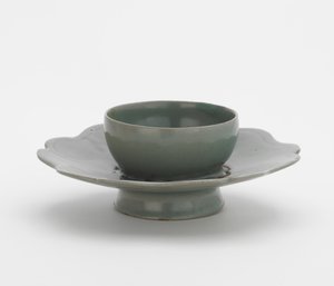 Bowl stand
