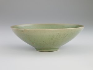 Bowl with Incised Design of Fish Among Waves