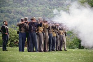 Modern re-enactment of the Battle of Gettysburg by Unbekannt Unbekannt