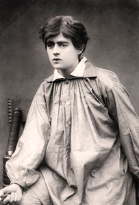 Gertrude Elliott, American actress, 1908