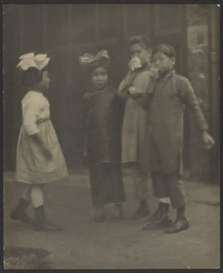 Children in Chinatown