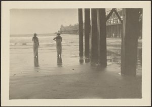 Figures under Peer by Louis Fleckenstein