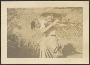 Florence with Gun