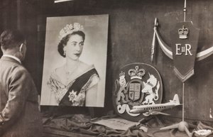 Showcase Welcome to the Queen of England Elizabeth II