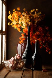 Rustic Garlic and Flowers by Luiz Laercio