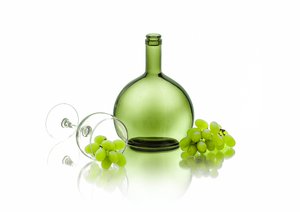 Green Bottle Wine Grapes