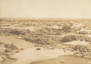 Batu-el-Hadjar. Vue prise à la Seconde Cataracte, March 1850 by Maxime Du Camp