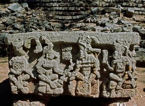 Altar Q with coronation of king of rising sun, 776 AD