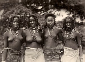 Building an Empire in the Fascist age: Cunaman girls, 1936 by Modestino Baldinetti
