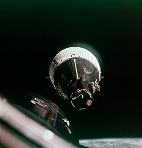 First Rendezvous in Space, 15 December 1965