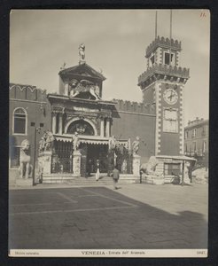 Porta Magna of the Arsenal of Venice by Neue Photographische Gesellschaft