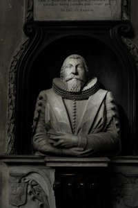 Memorial to Hugo Barker