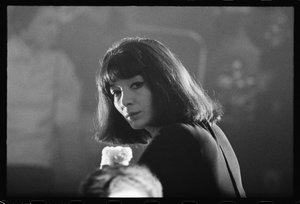 Juliette Greco in Smokey Nightclub