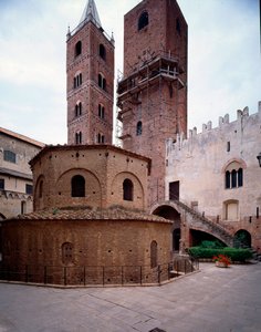 Early Christian Architecture: Baptistry